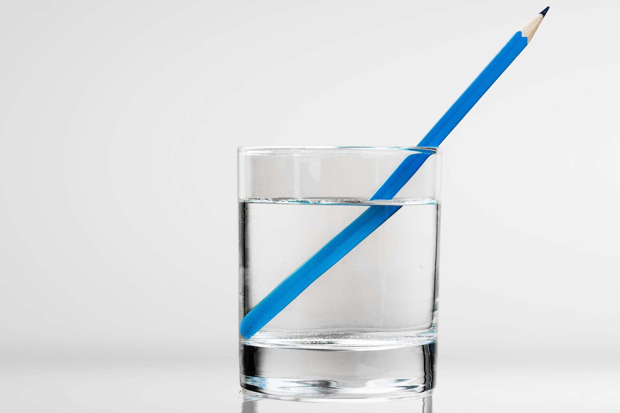水はコーヒー成分を運ぶ溶媒の学習用イメージ