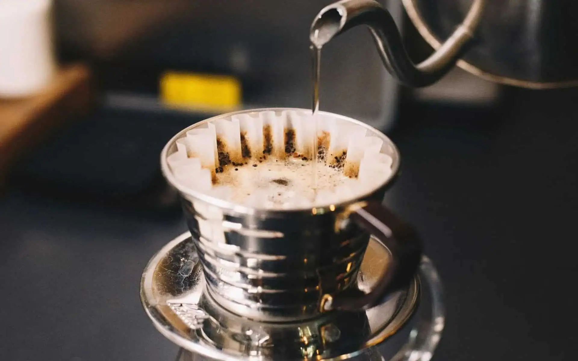 カリタウェーブでコーヒーを淹れる方法
